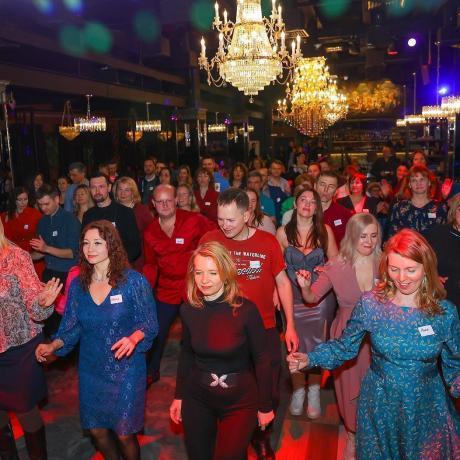 Клуб знакомств «Дуэт»: Love Party с развлекательной программой и дискотекой "Космическая!" Акция для друзей!