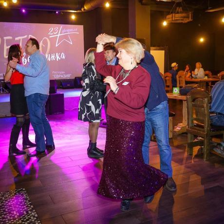 Клуб знакомств «Дуэт»:  Ретро-вечеринка с развлекательной программой и дискотекой!