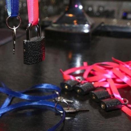 Клуб знакомств «Дуэт»: Круиз-знакомства на теплоходе. Вечеринка "Замки и Ключи". Дискотека!