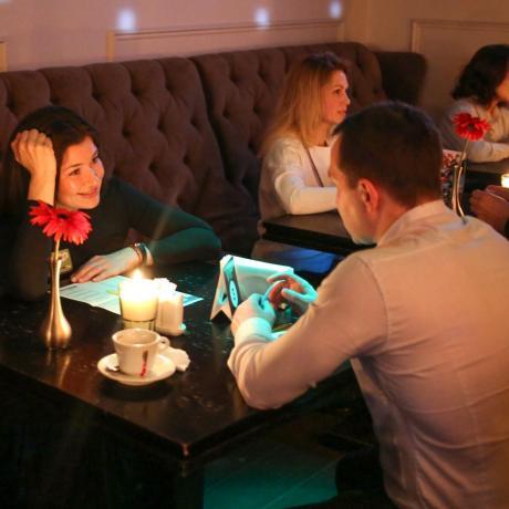 Клуб знакомств «Дуэт»: Акция для девушек! Speed Dating