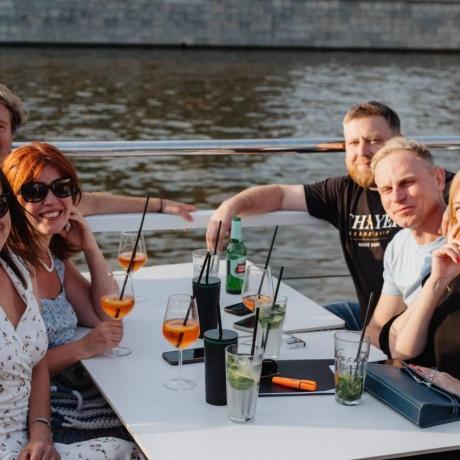 Клуб знакомств «Дуэт»: Праздничная вечеринка в День города  на Теплоходе "Романтика".