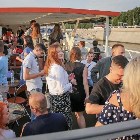 Клуб знакомств «Дуэт»: Праздничная вечеринка на теплоходе ко Дню города!