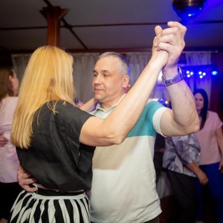 Клуб знакомств «Дуэт»: Круиз-знакомства на теплоходе  50+ Ретро-вечеринка! 