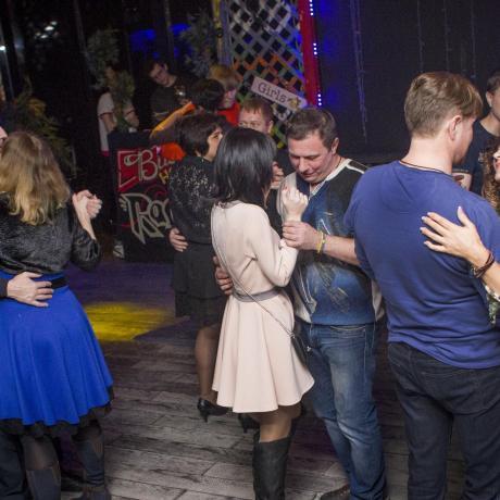 Клуб знакомств «Дуэт»: Круиз-знакомства на теплоходе  50+ Ретро-вечеринка! 